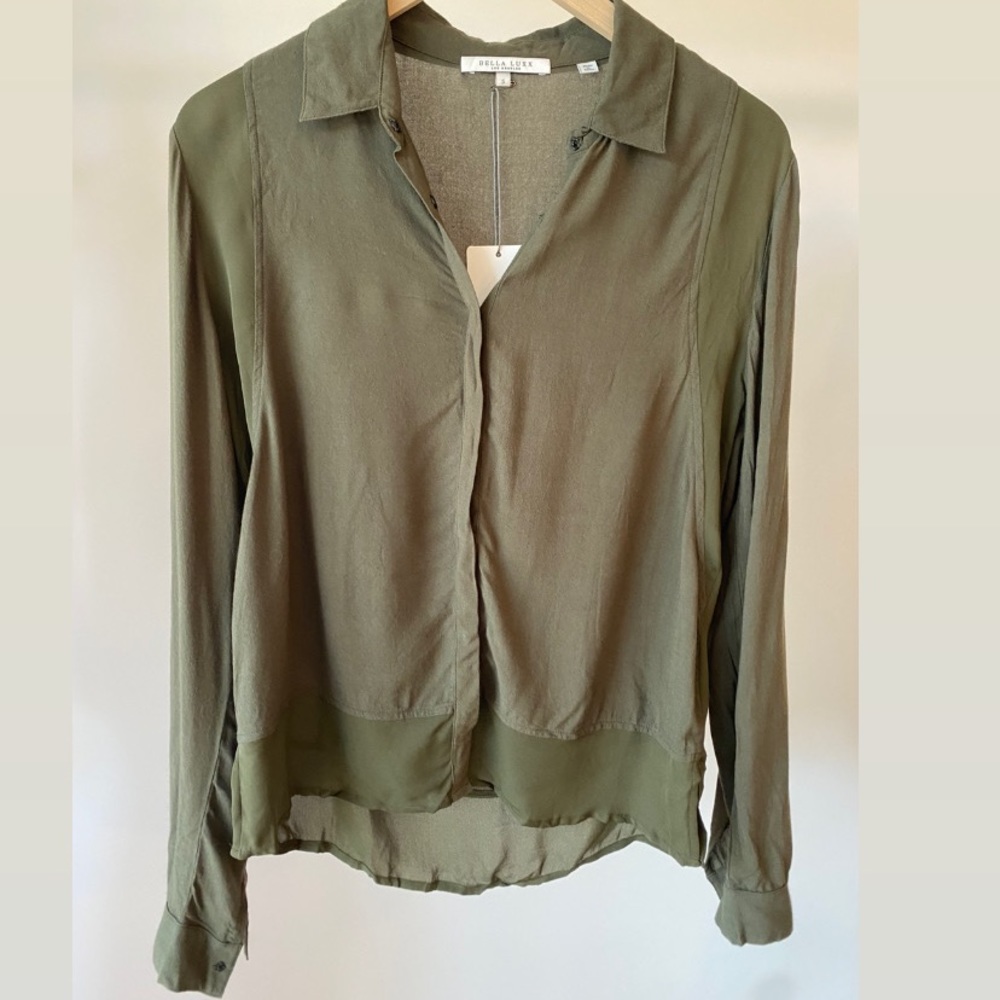 New With Tags Bella Luxx Army Green Button Down